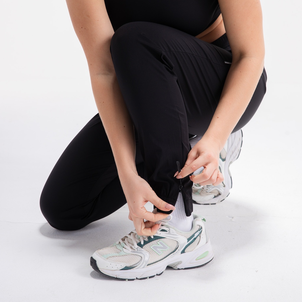 Women STRIVE  Flexi sweat Pants  #133